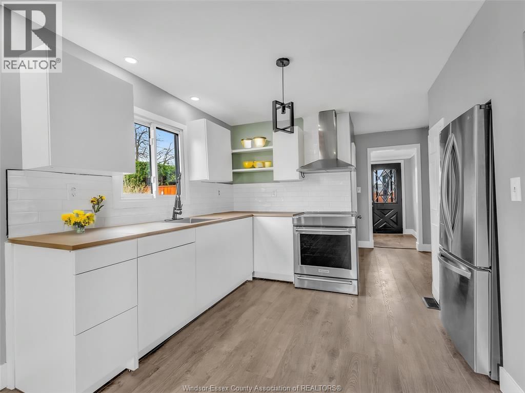 622 LABUTE STREET Image 20