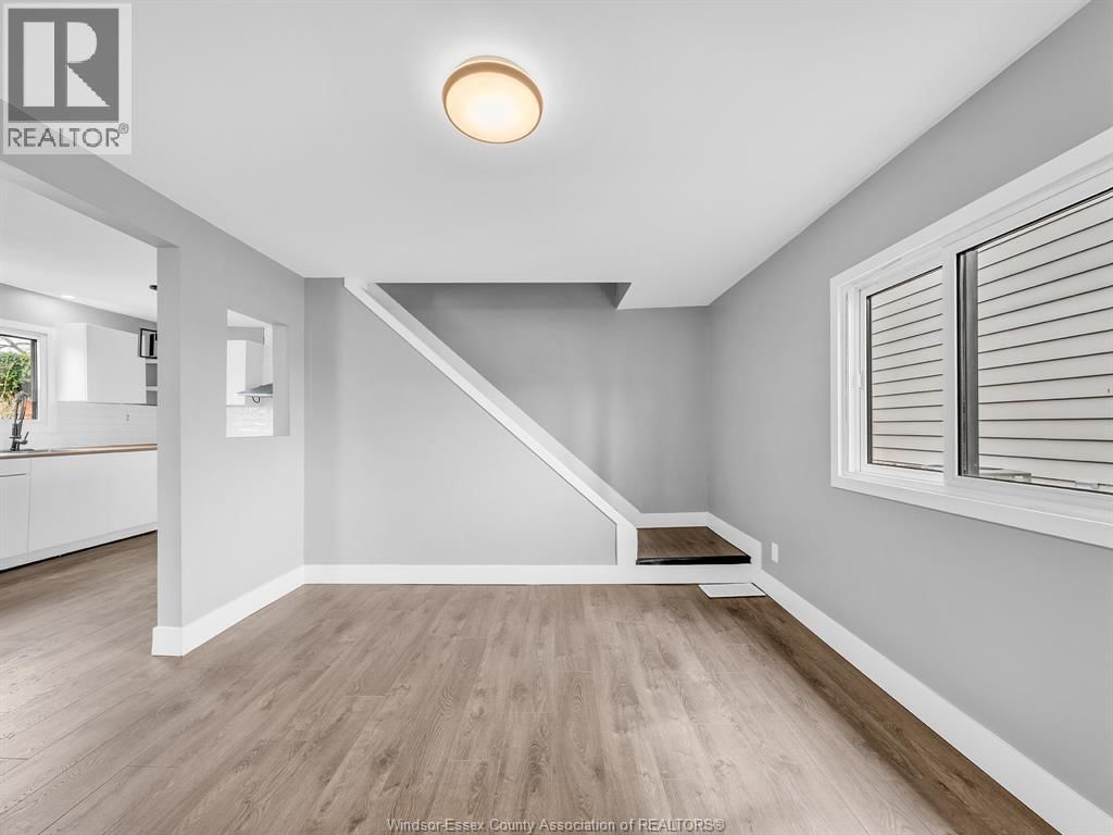 622 LABUTE STREET Image 21