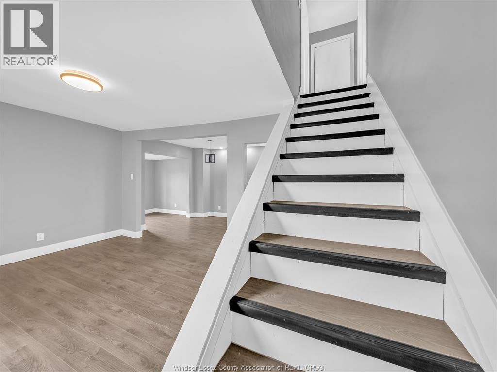 622 LABUTE STREET Image 22