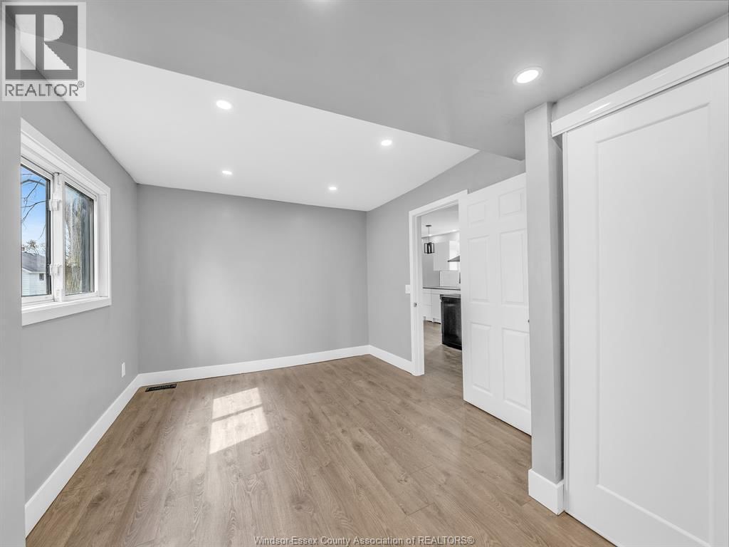 622 LABUTE STREET Image 27