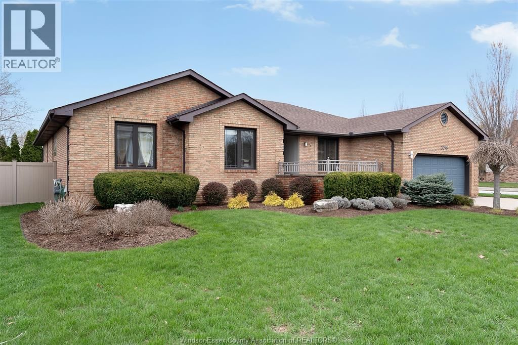 2098 EDGEMORE AVENUE Image 3