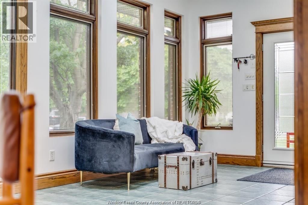 145 CENTENNIAL DRIVE Image 4