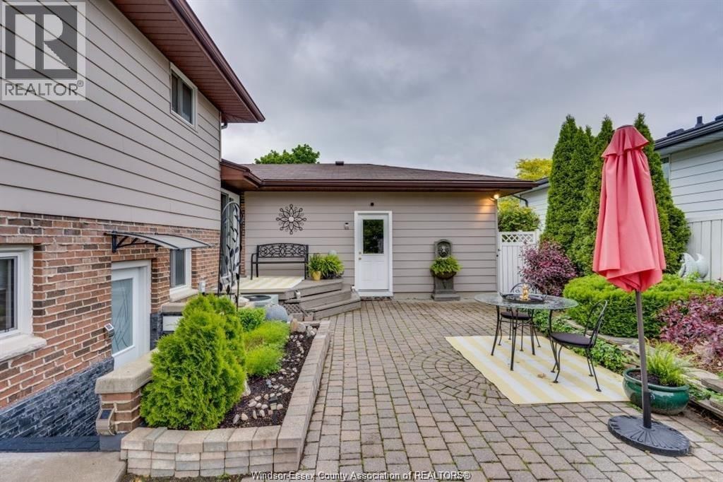 145 CENTENNIAL DRIVE Image 41