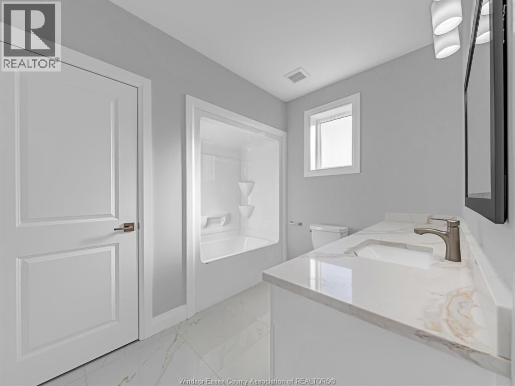 5224 AIDEN AVENUE Image 32