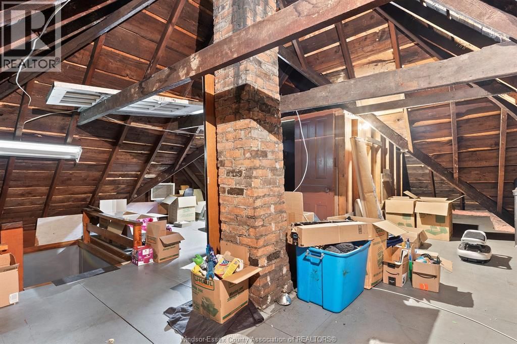 1232 JANETTE Image 17