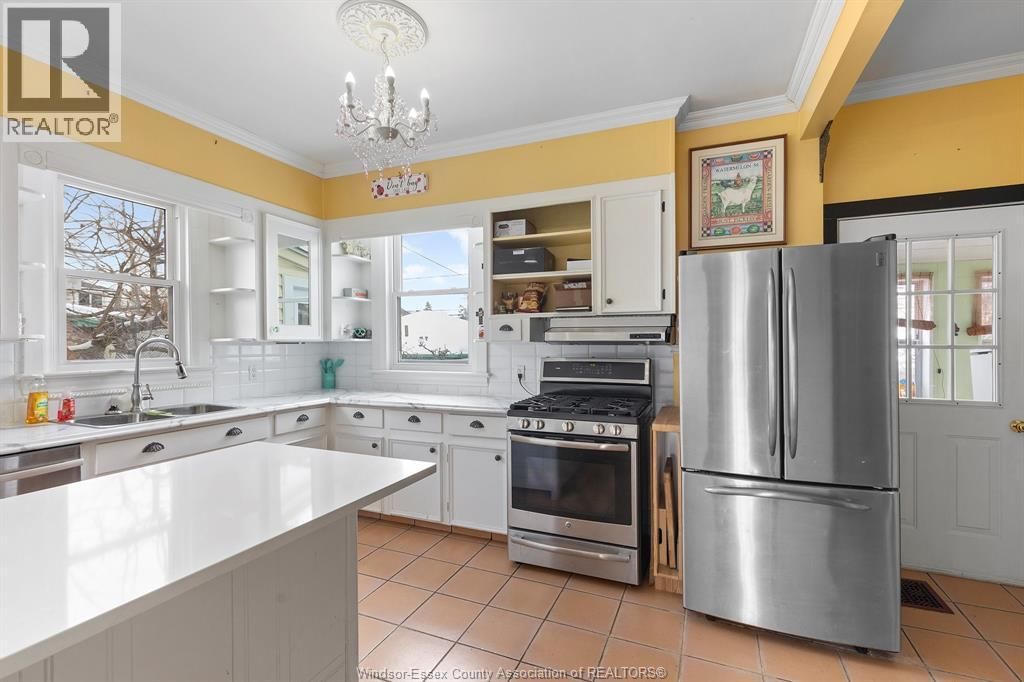 1232 JANETTE Image 2