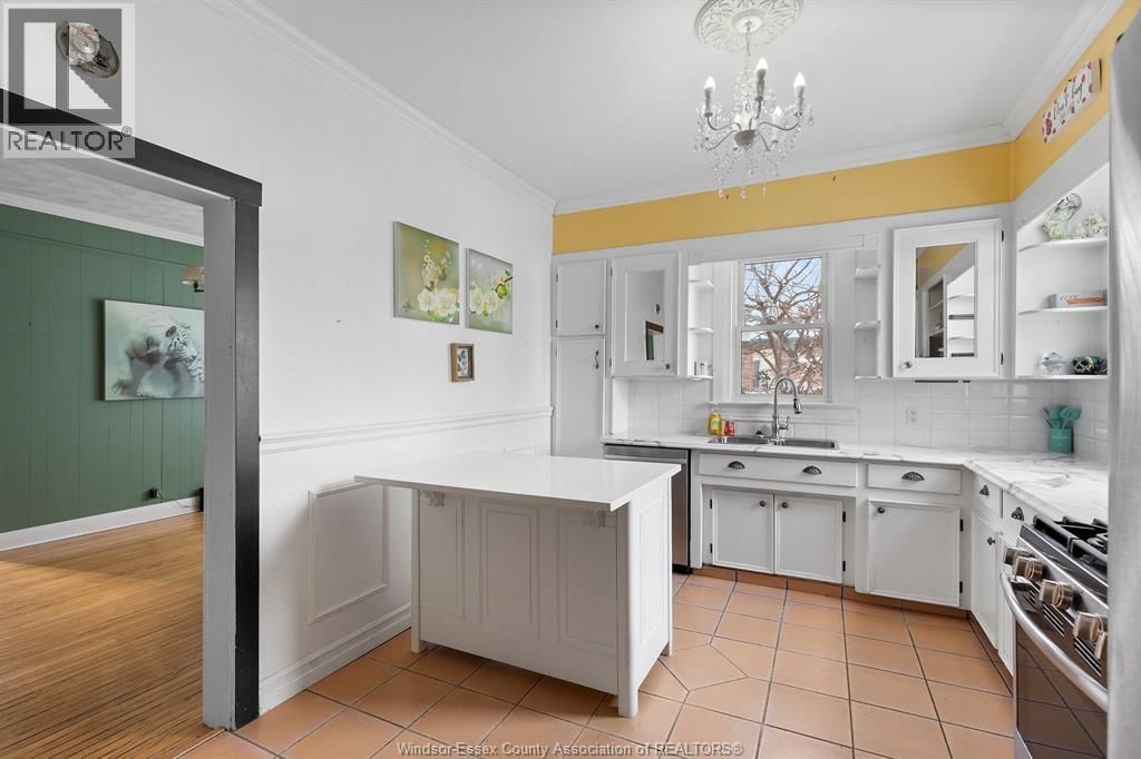 1232 JANETTE Image 3