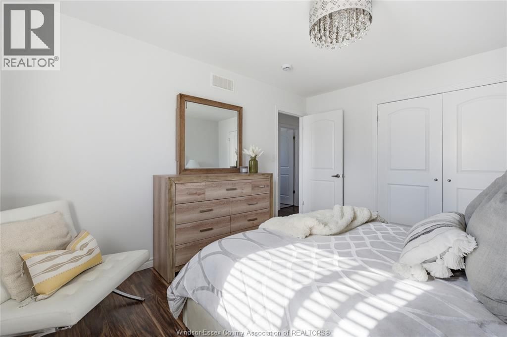 3266 SEVILLE AVENUE Image 16