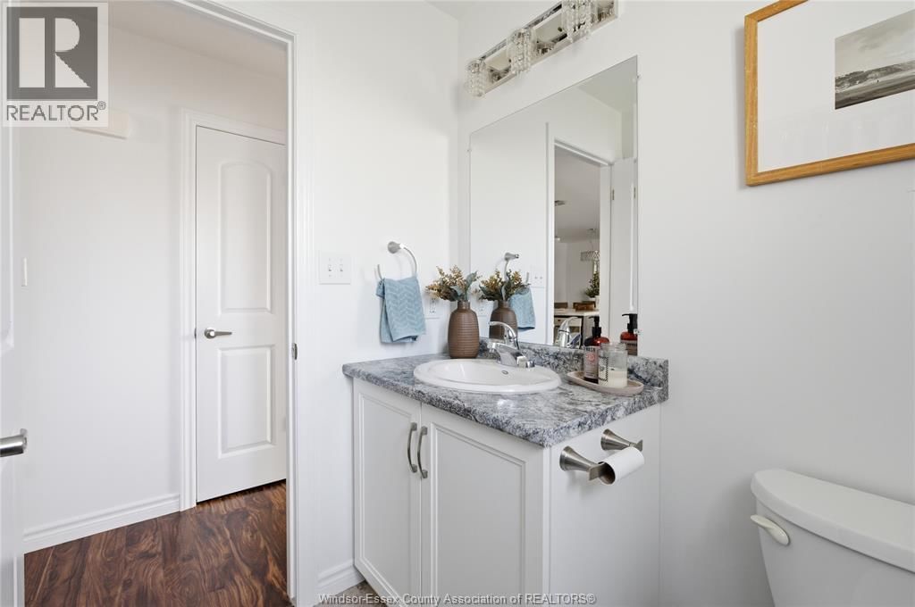 3266 SEVILLE AVENUE Image 18