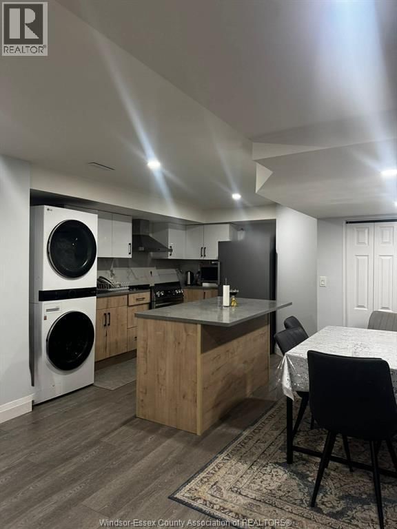 LOWER - 3157 GLENWOOD AVENUE Image 5