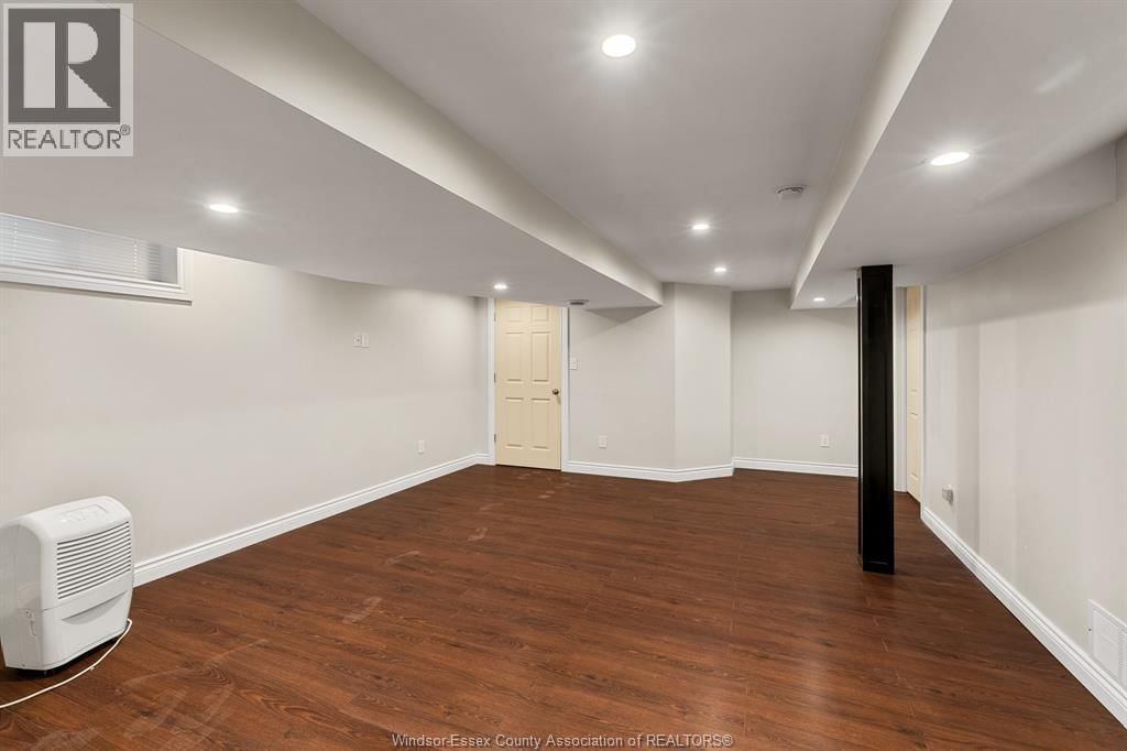 3140 BRUCE AVENUE Image 26