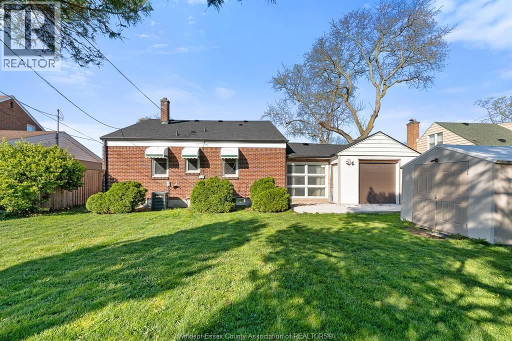 3140 BRUCE AVENUE Image 34