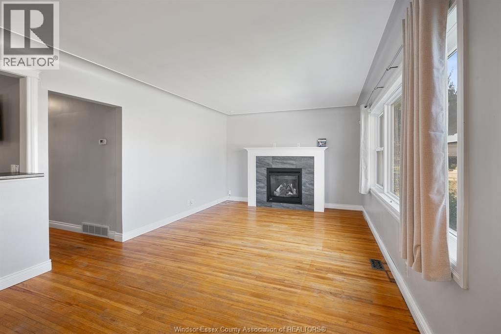 3140 BRUCE AVENUE Image 7