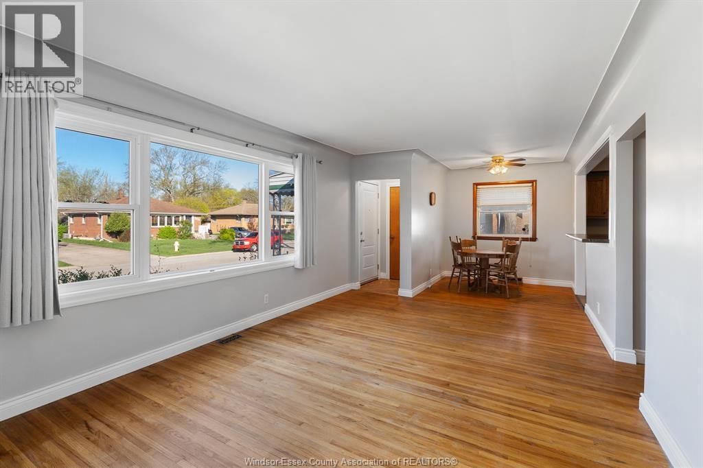 3140 BRUCE AVENUE Image 8