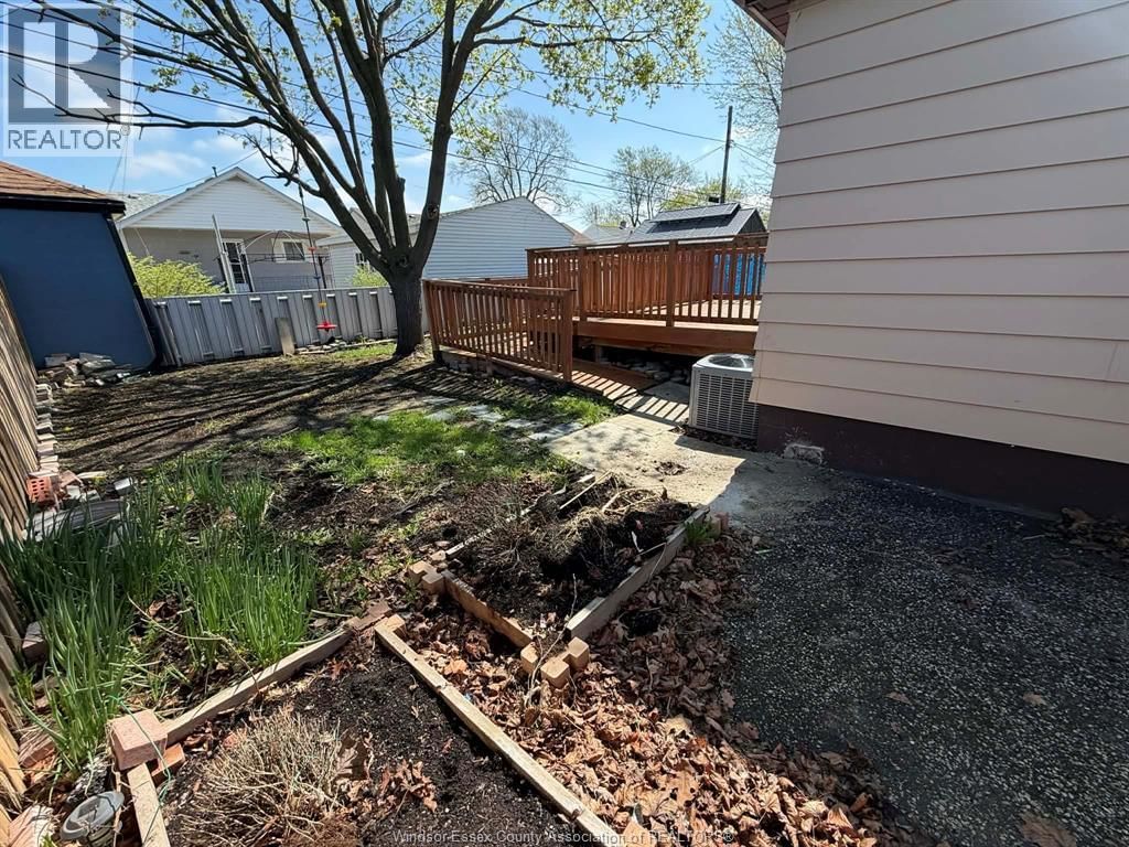 1608 GEORGE AVENUE Image 19