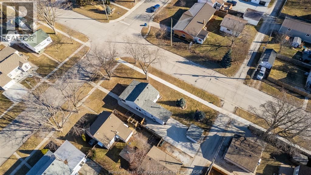 37 RICHARDSON AVENUE Image 26