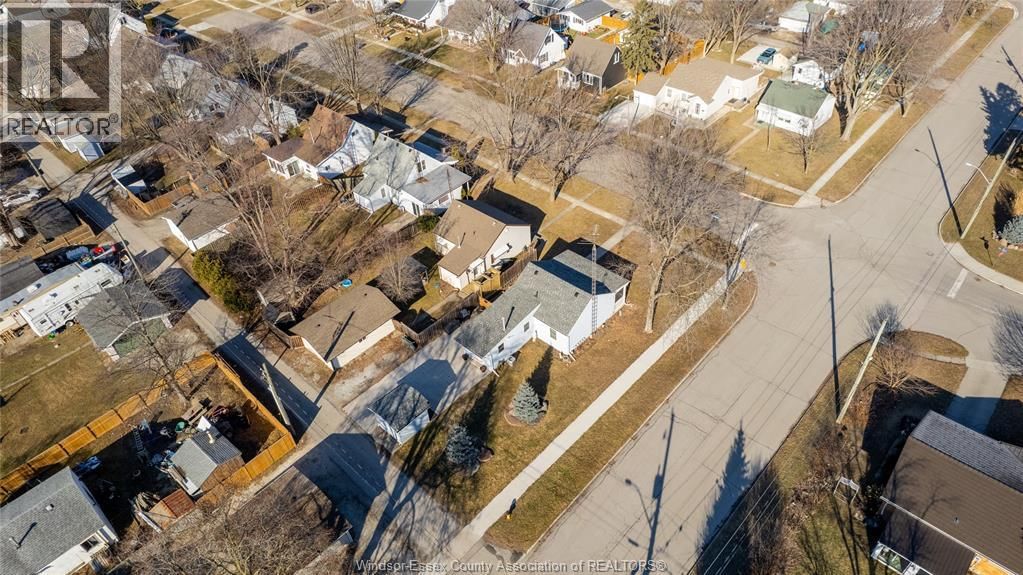 37 RICHARDSON AVENUE Image 27