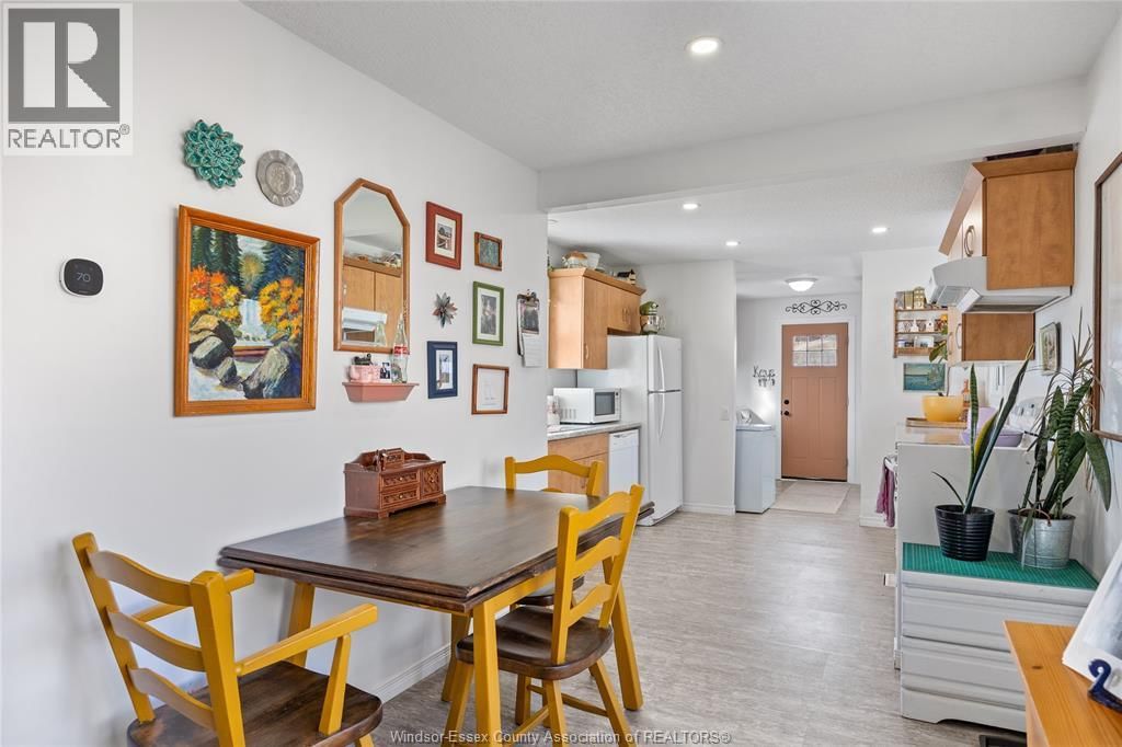 37 RICHARDSON AVENUE Image 7