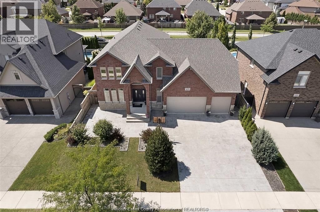 1078 CHARLOTTE CRESCENT Image 7