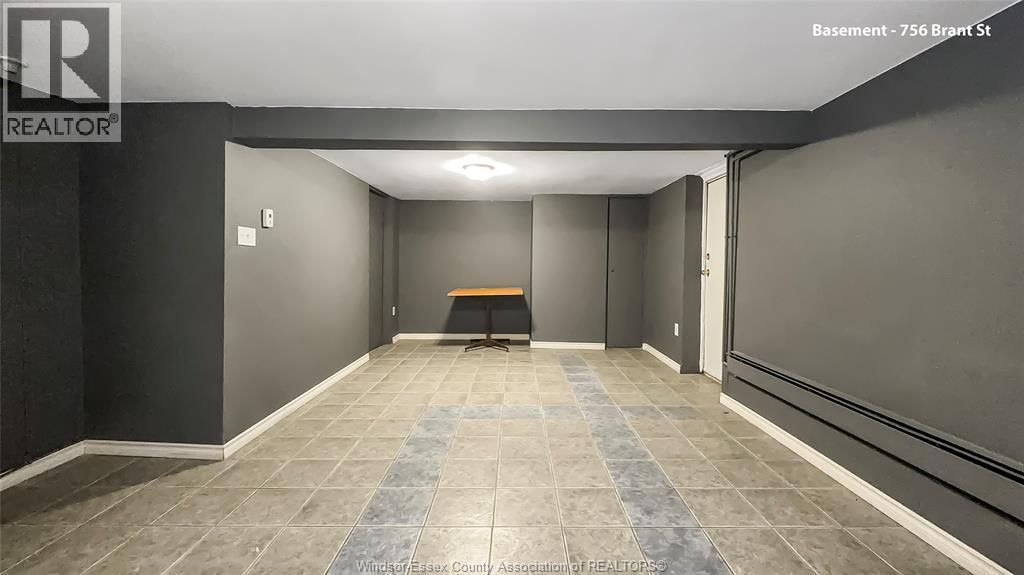 756 BRANT STREET Image 30