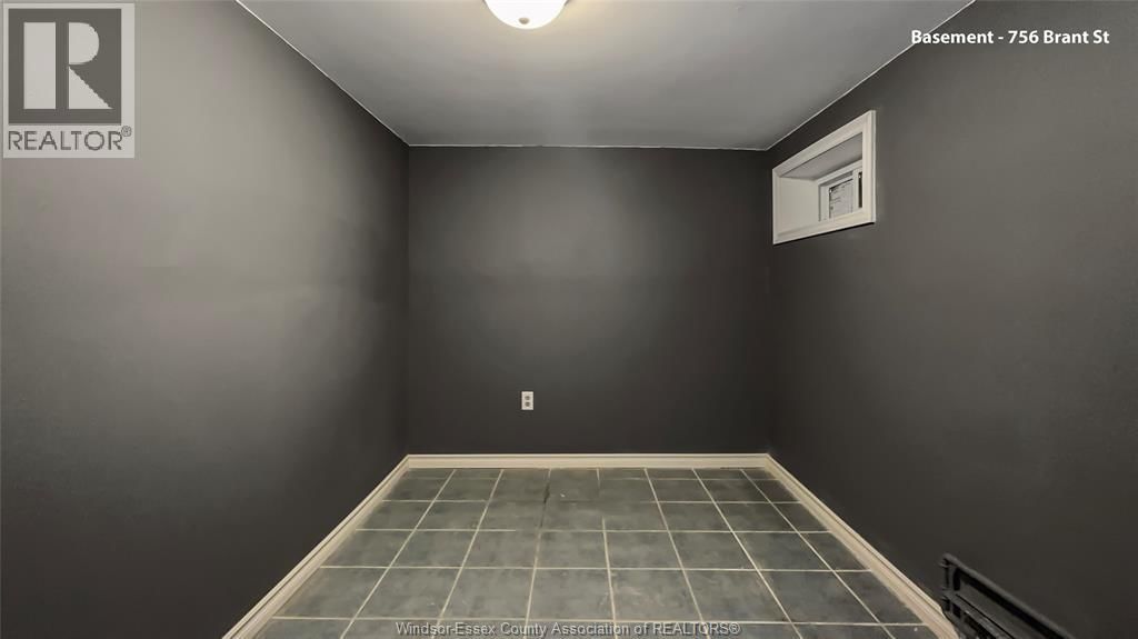 756 BRANT STREET Image 31