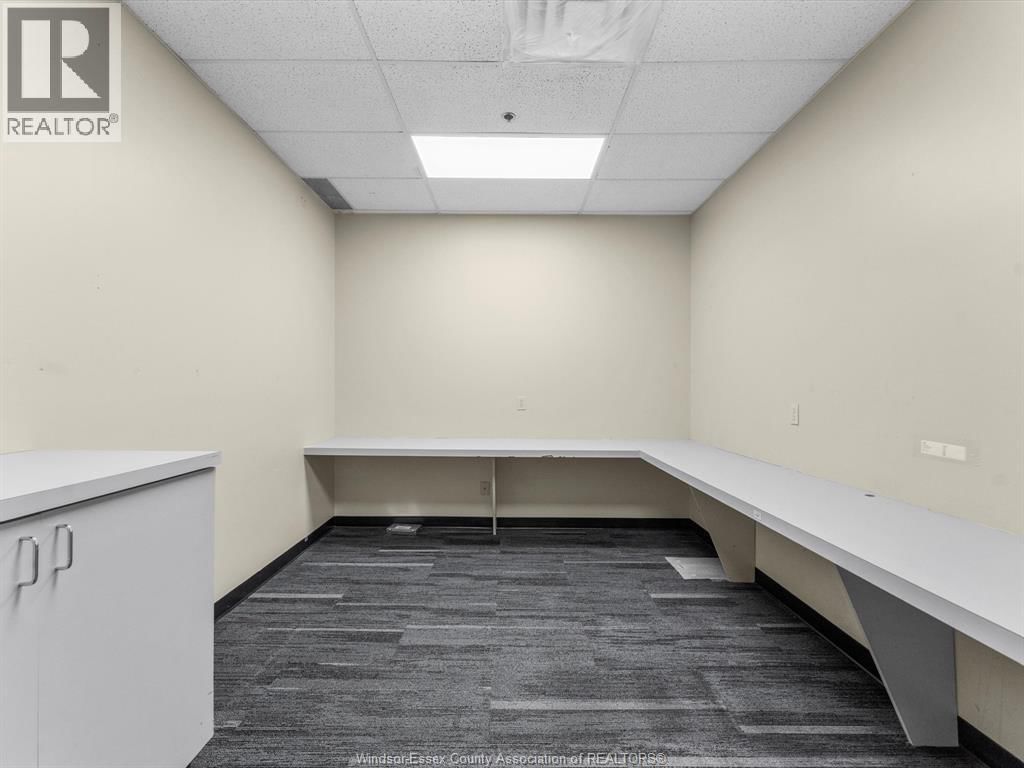 3751 TECUMSEH ROAD EAST Image 16