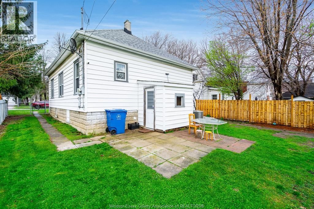 38 FOX STREET Image 28