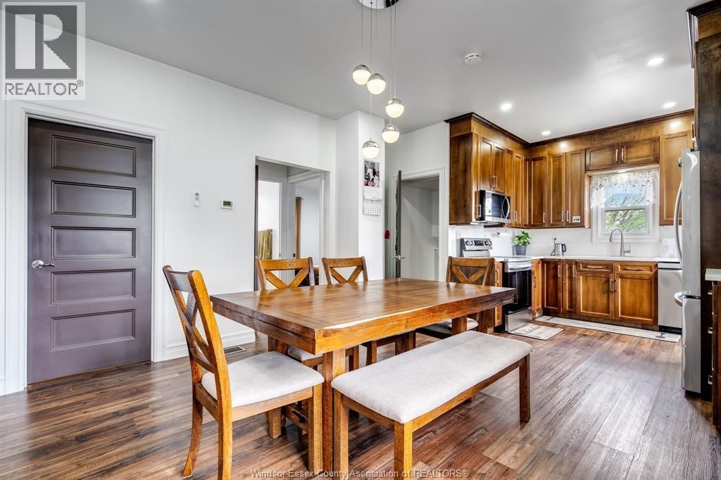 38 FOX STREET Image 8