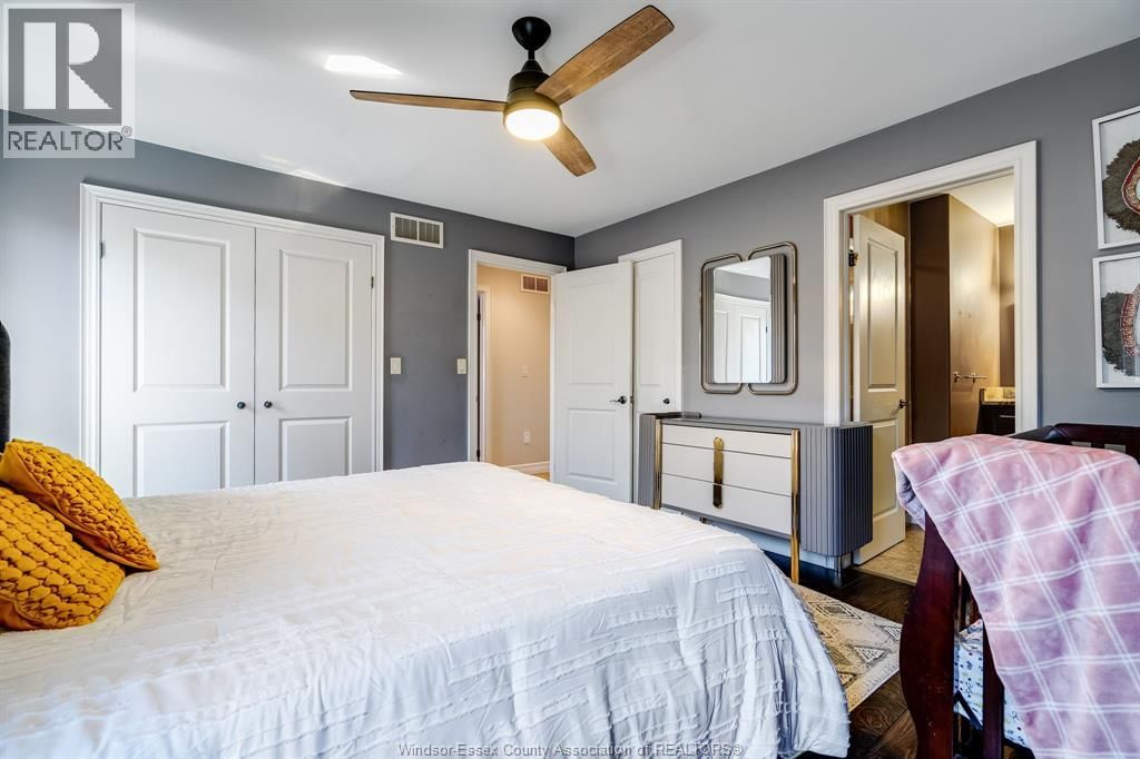 40 CONSERVATION BOULEVARD Image 17