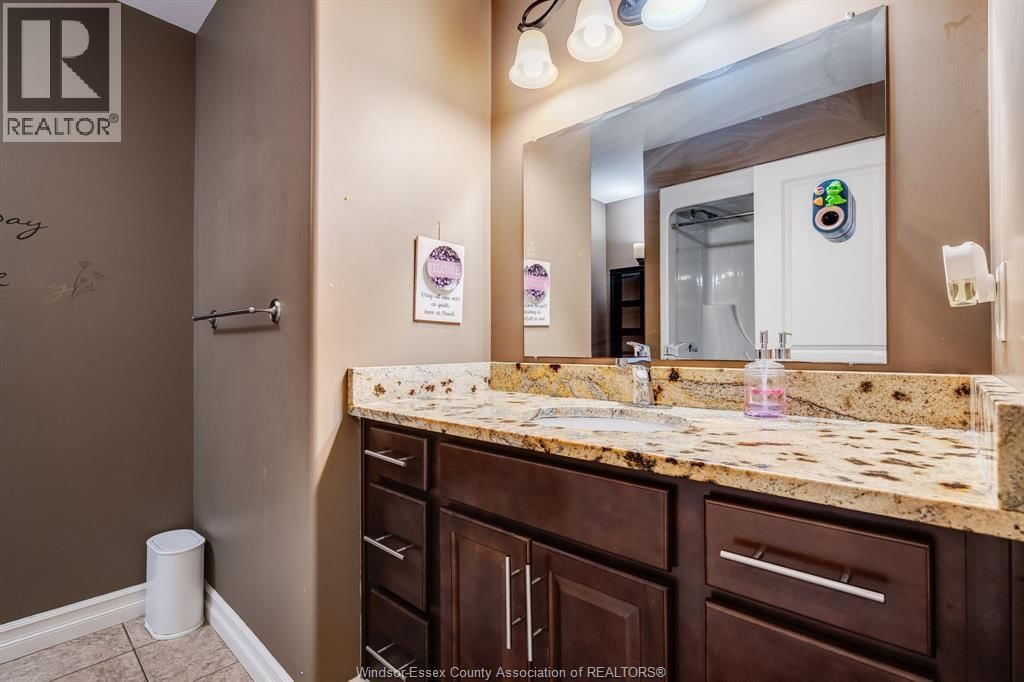 40 CONSERVATION BOULEVARD Image 25