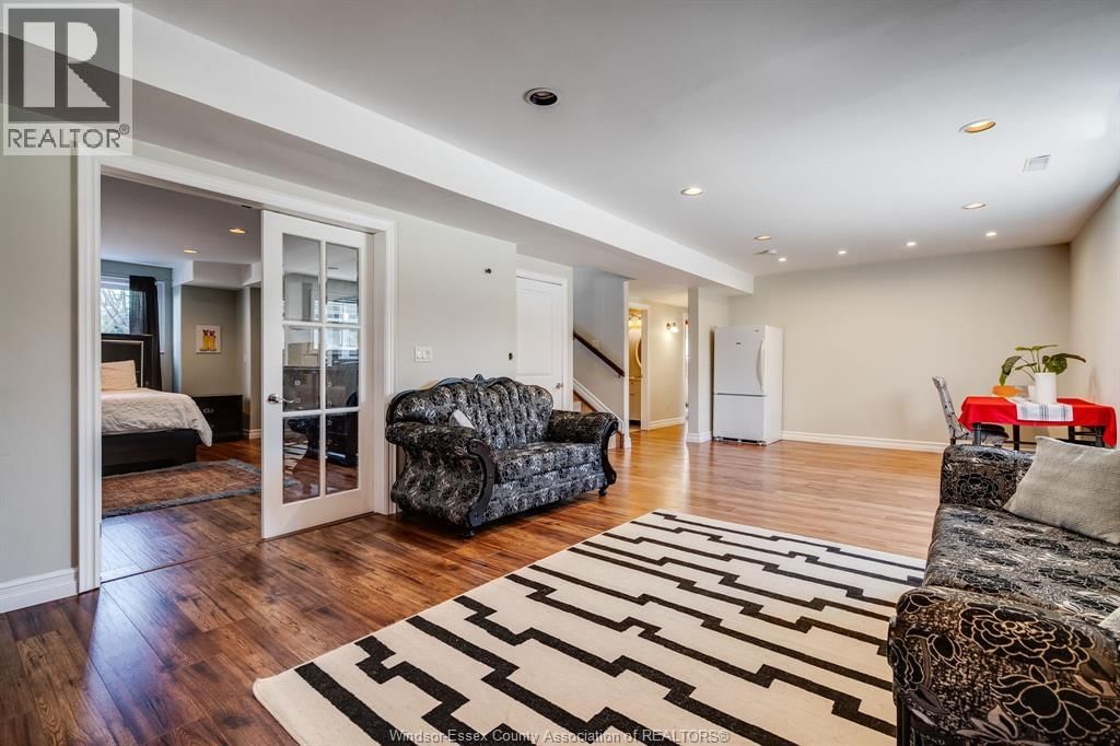 40 CONSERVATION BOULEVARD Image 28