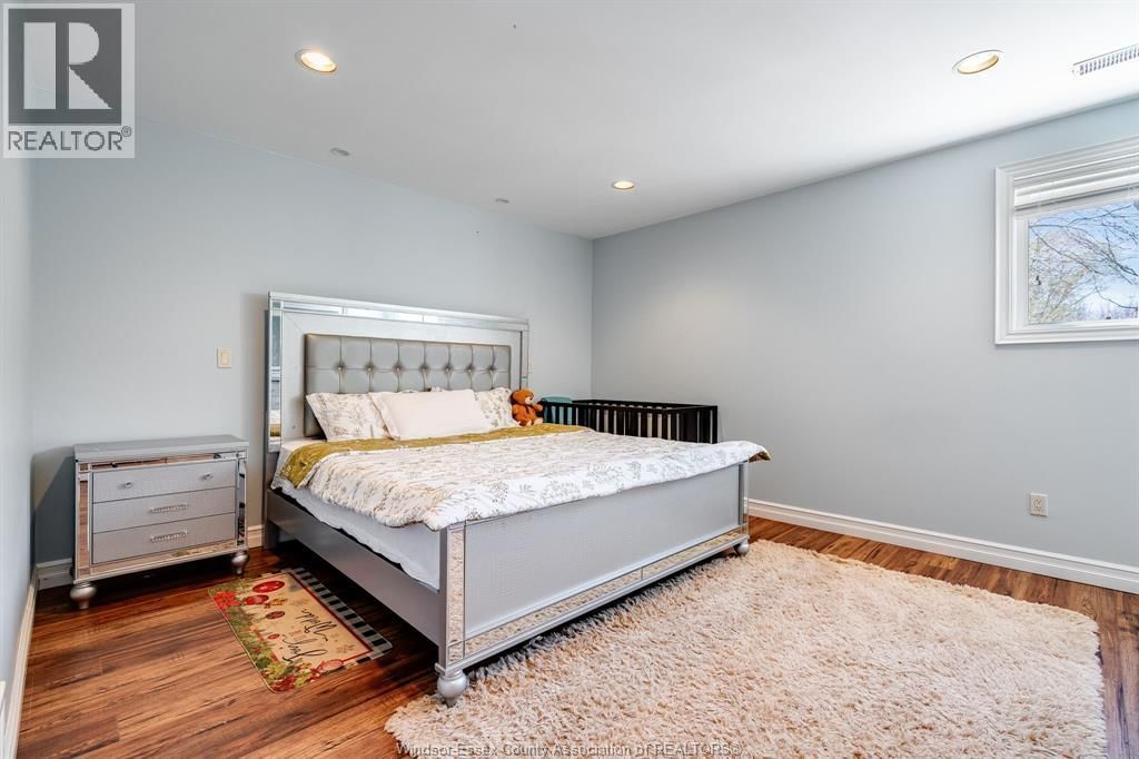 40 CONSERVATION BOULEVARD Image 33