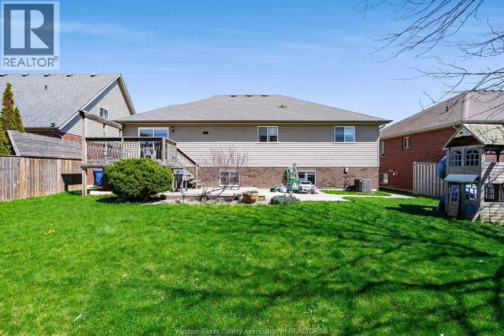 40 CONSERVATION BOULEVARD Image 42