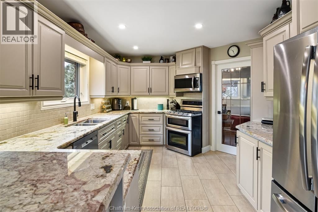 9149 MARLBOROUGH HEIGHTS Image 24