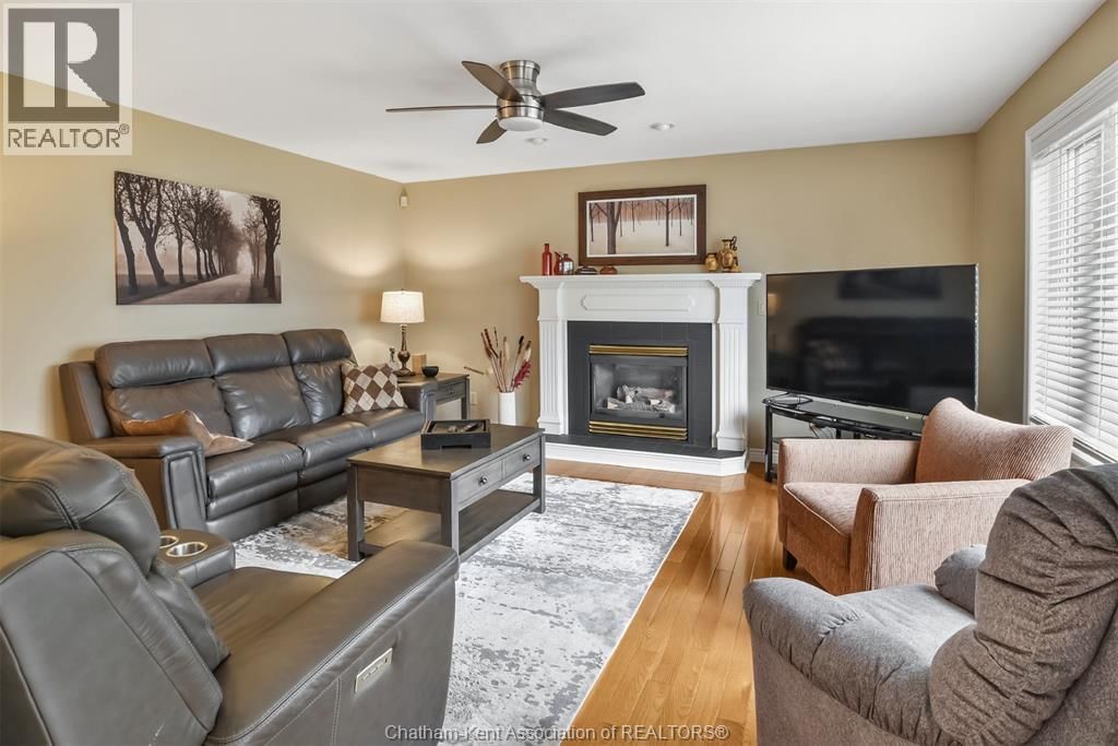 9149 MARLBOROUGH HEIGHTS Image 33