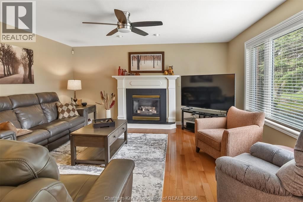 9149 MARLBOROUGH HEIGHTS Image 34