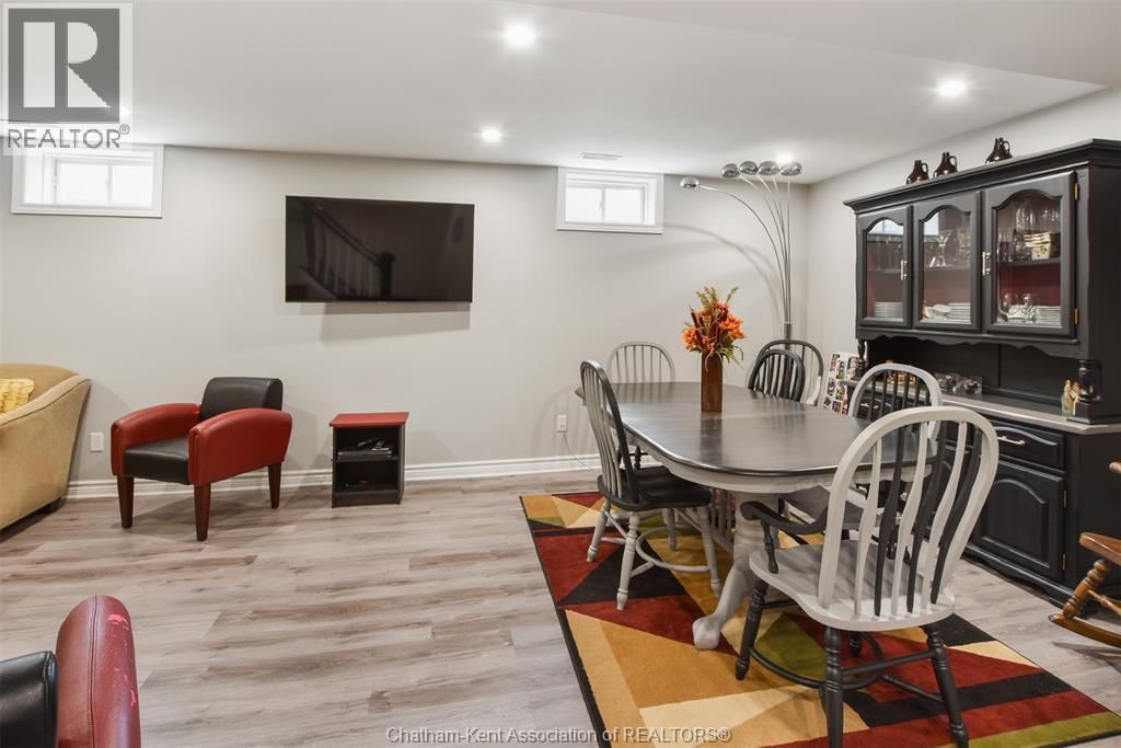 9149 MARLBOROUGH HEIGHTS Image 48