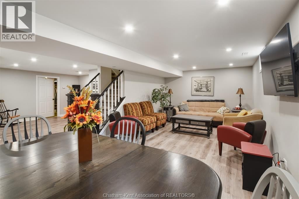 9149 MARLBOROUGH HEIGHTS Image 49