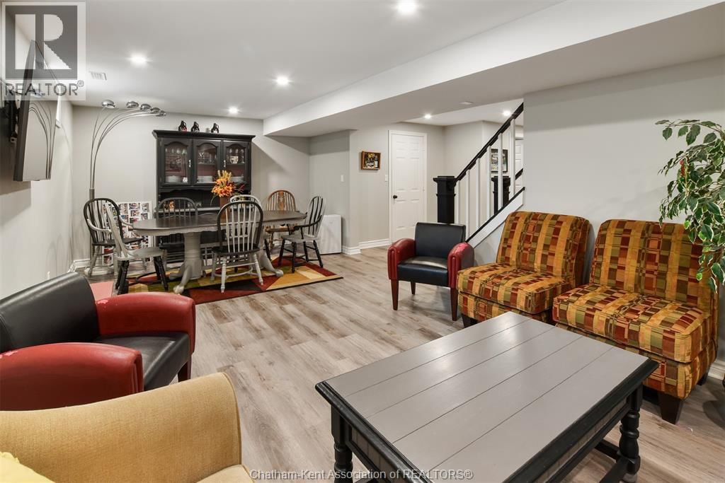 9149 MARLBOROUGH HEIGHTS Image 50