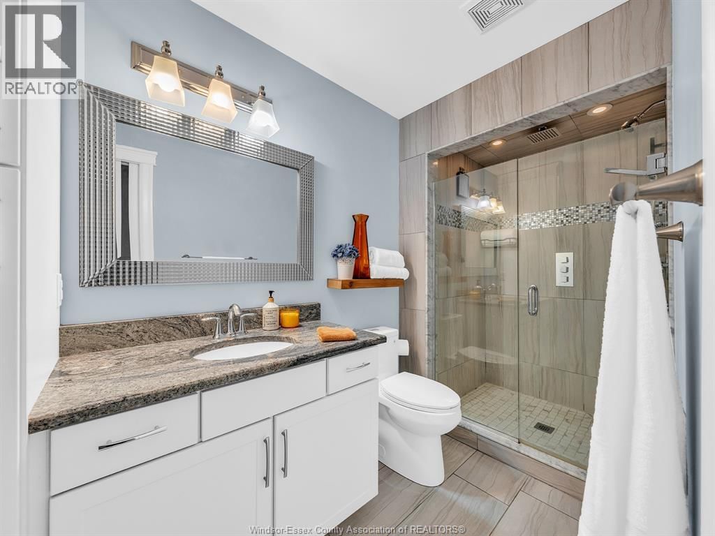 11944 THISTLEDOWN Image 14