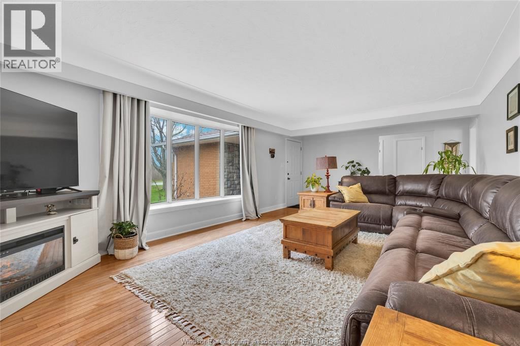 54 MERSEA ROAD 12 Image 14