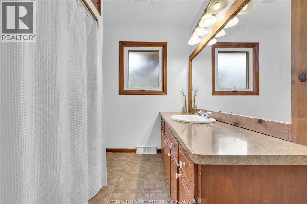 54 MERSEA ROAD 12 Image 30