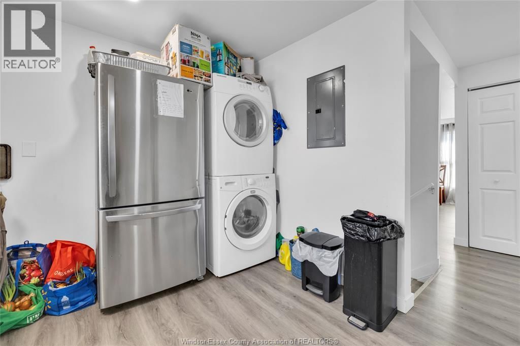 539 CAMPBELL AVENUE Image 7