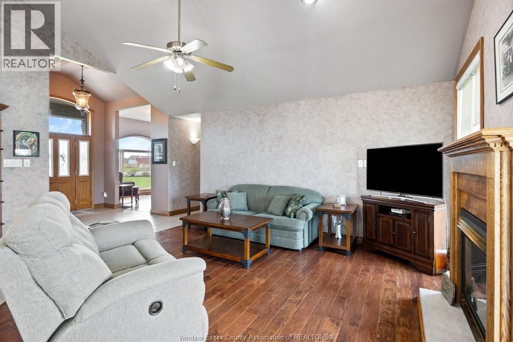 1239 COUNTY RD 11 Image 11