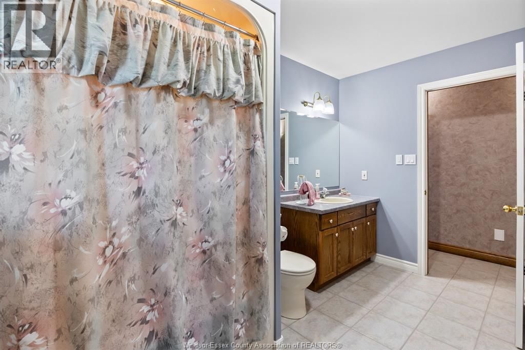 1239 COUNTY RD 11 Image 23