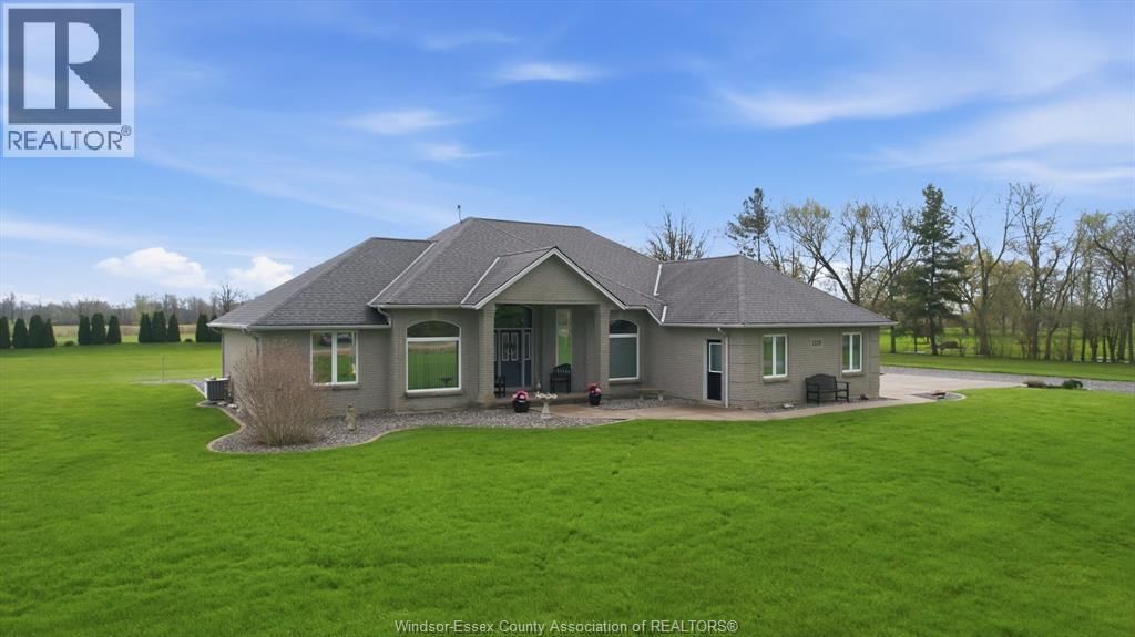 1239 COUNTY RD 11 Image 37