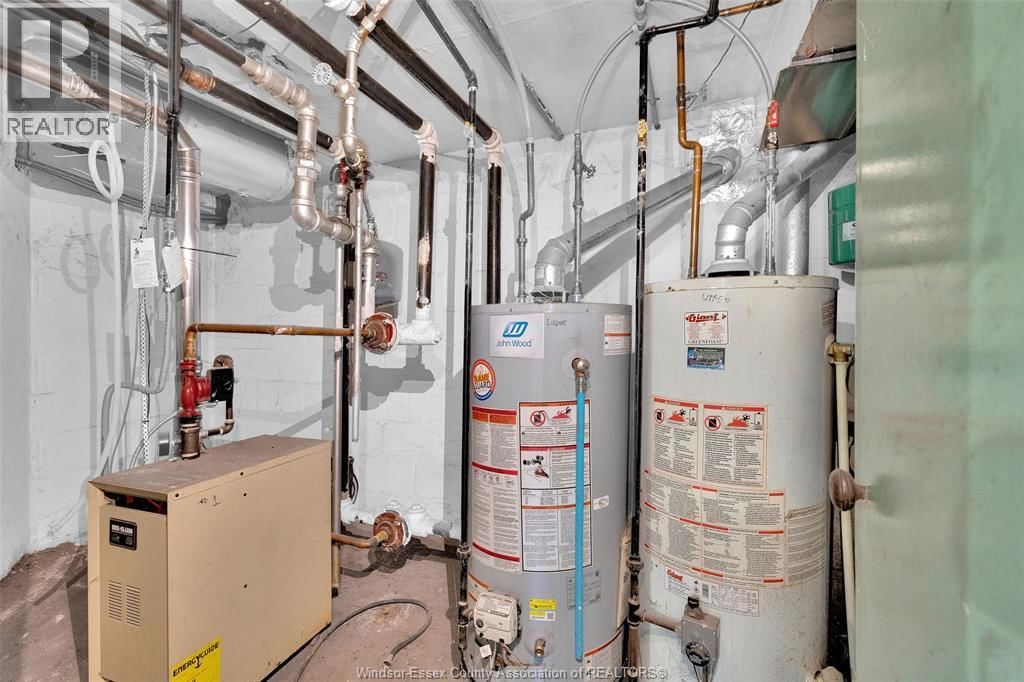 538 LOUIS AVENUE Image 26