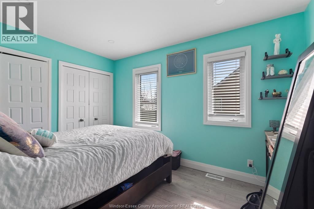 1684 PIERRE AVENUE Image 18