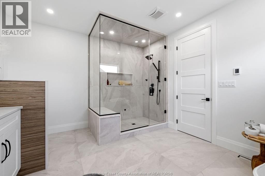 4450 CATERINA CRESCENT Image 21