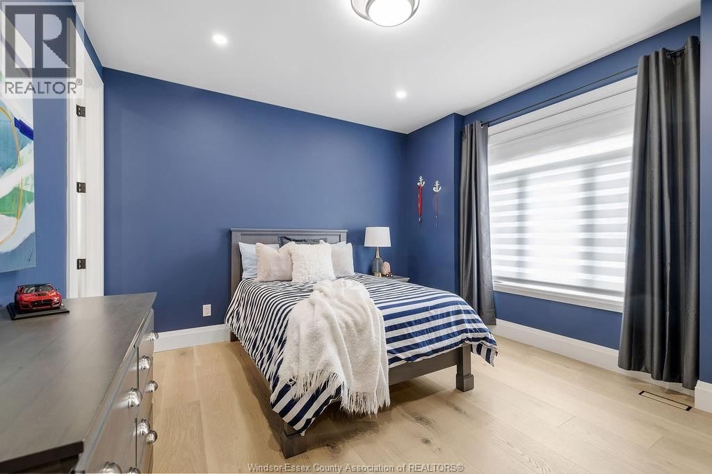 4450 CATERINA CRESCENT Image 24